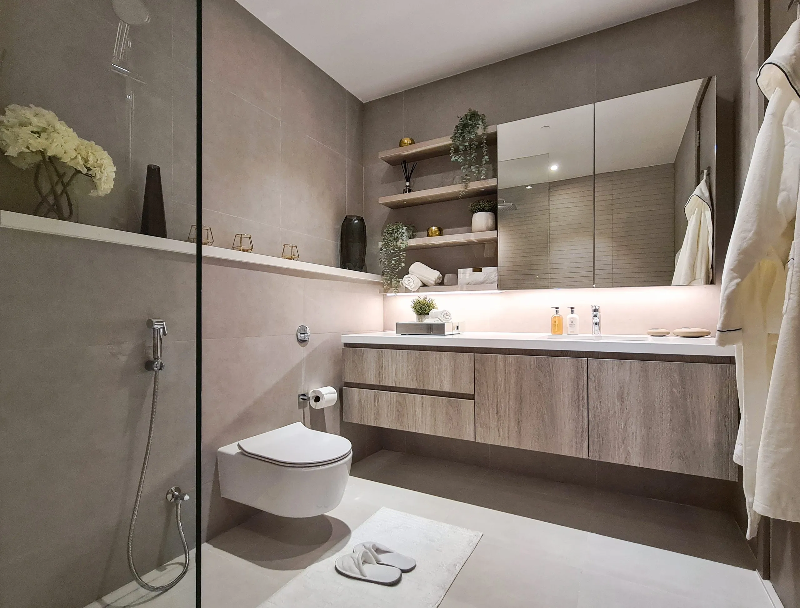 LIV-Marina-Dubai-investindxb-13-scaled