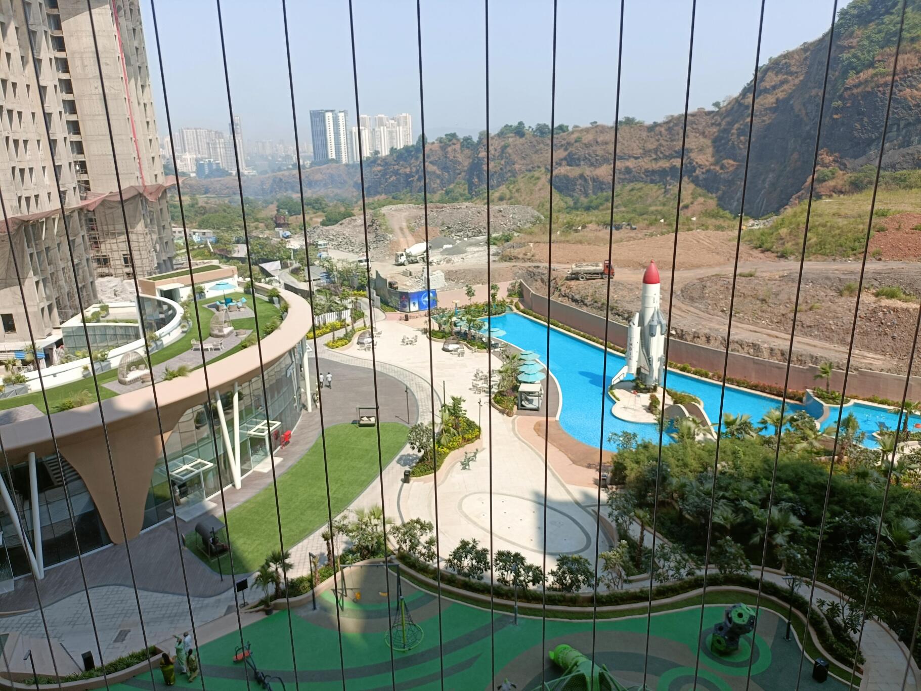 dc7nbcq_1701244833_458775984_optOrig