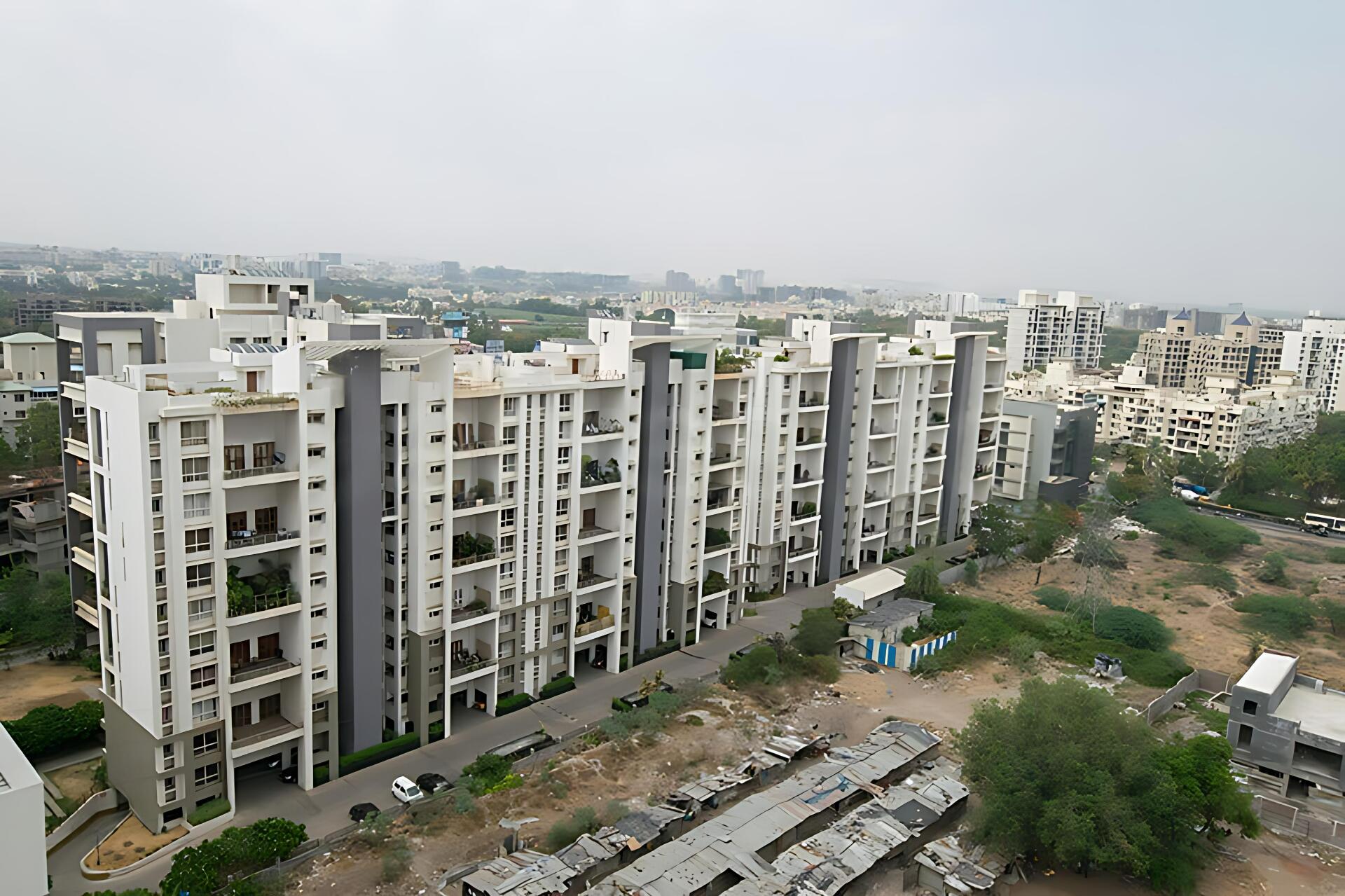 ezyz7jc_1753423071_623265061_optOrig (1)