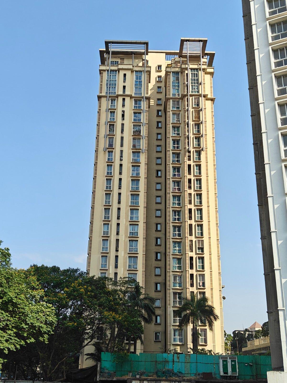 3zimwwe_1750060215_607477617_optOrig