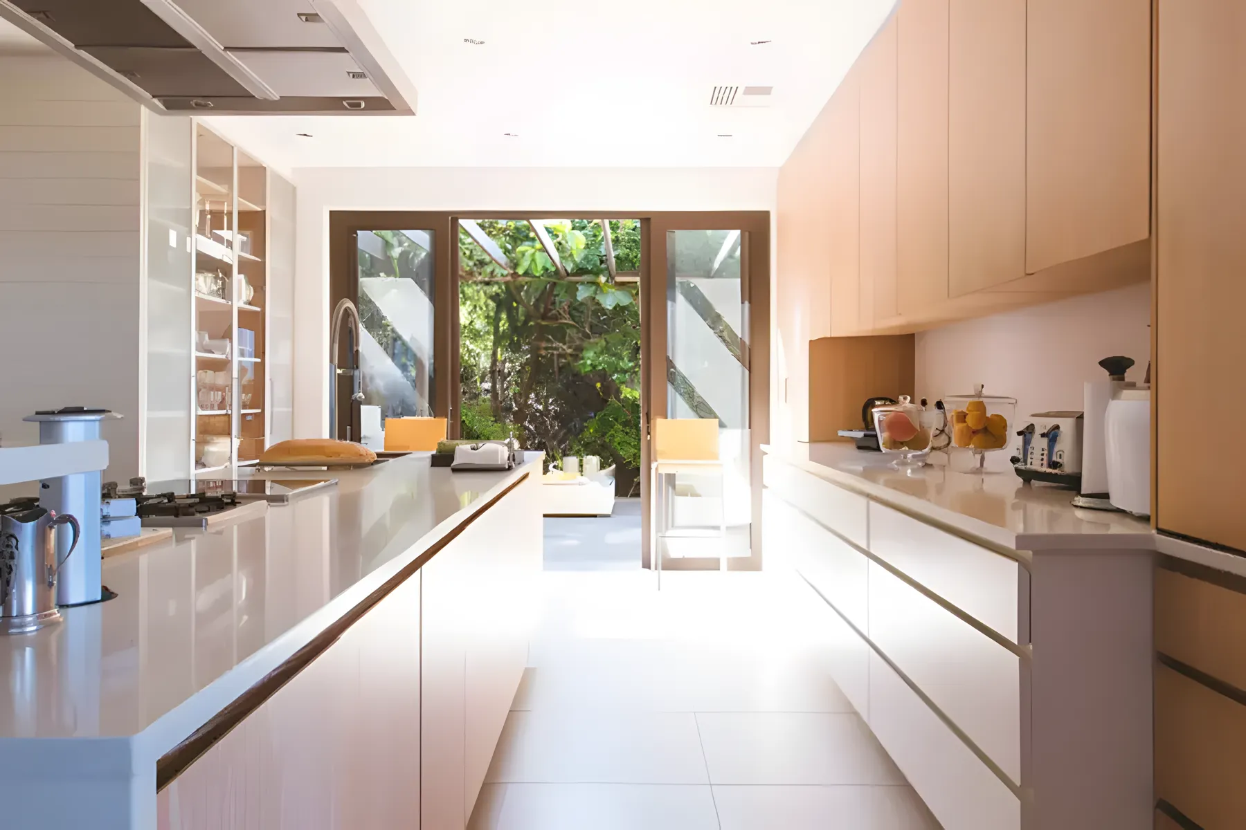 Supreme_Universal-Supreme_Elenor–Bedroom-1640769071