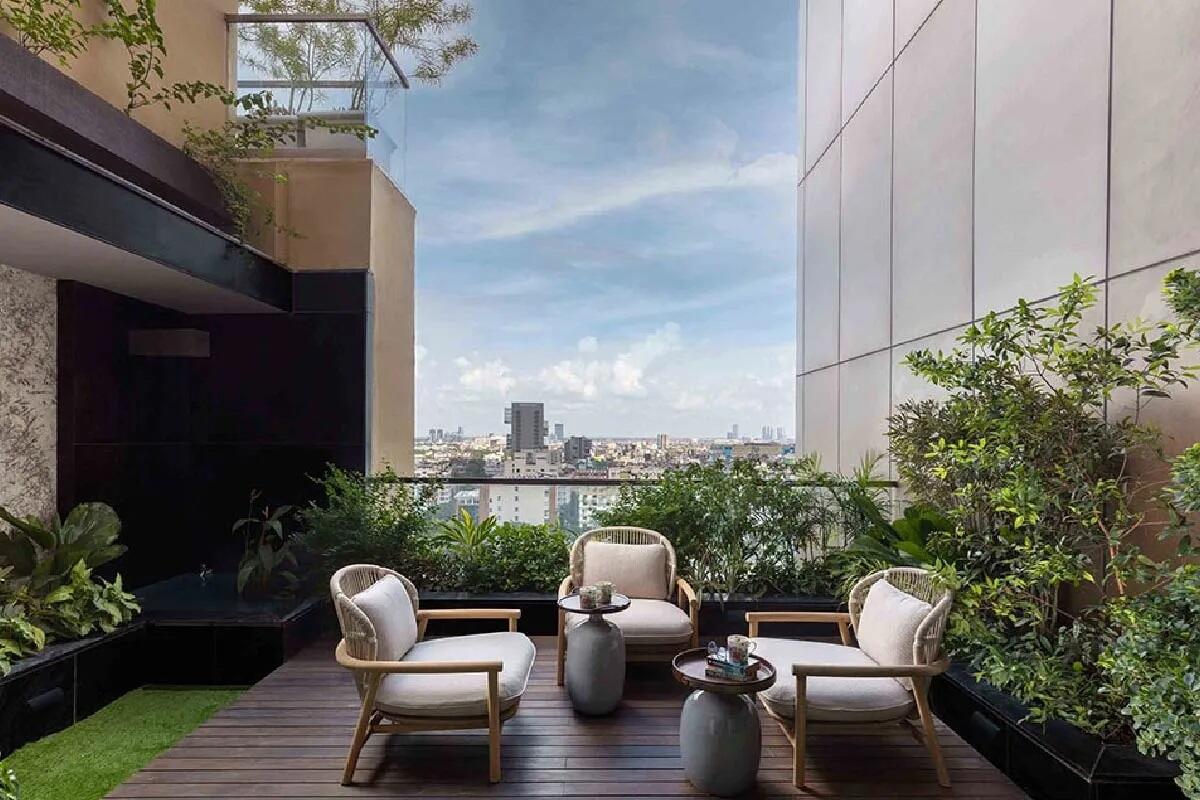 0xeefbg_1728647821_524120705_optOrig